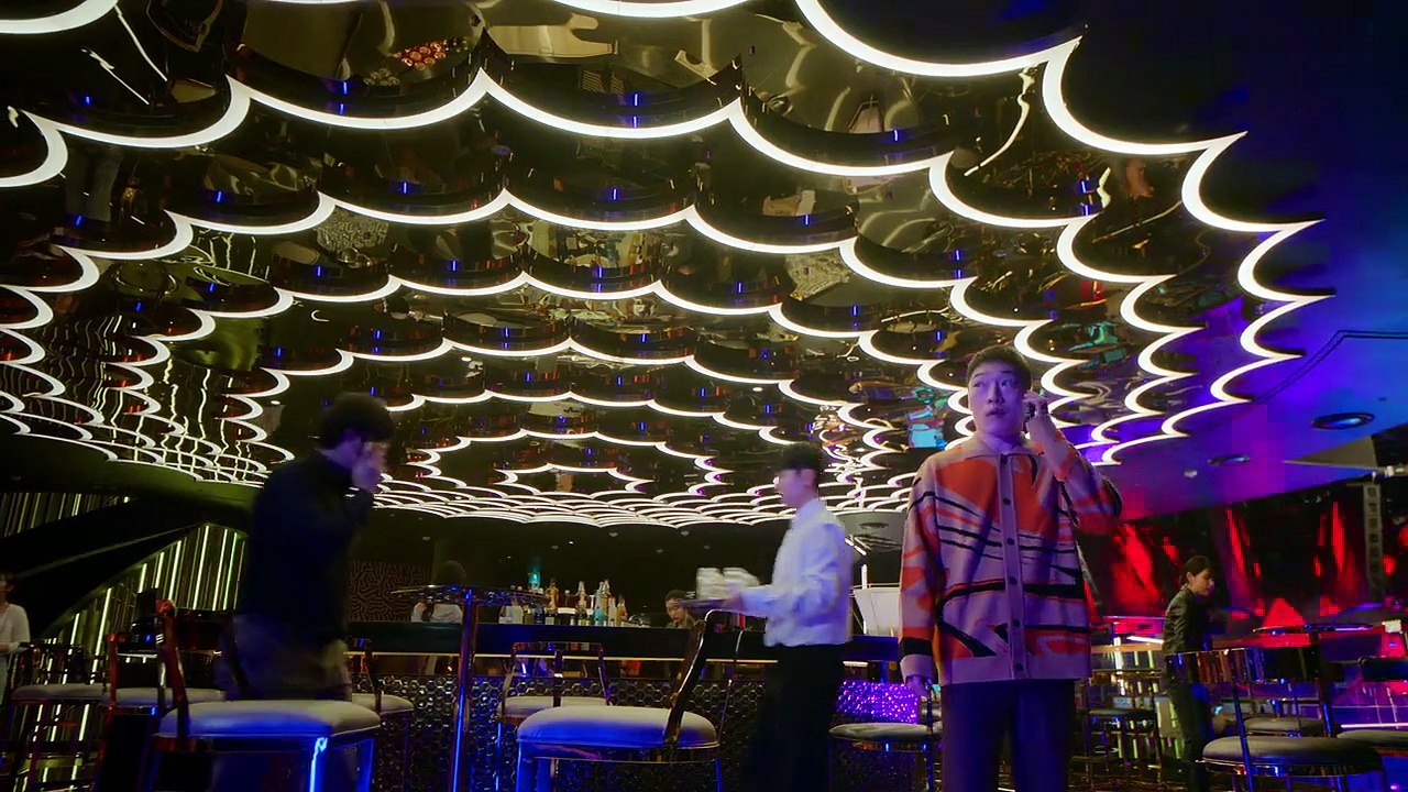 Celebrity | Episodio 5