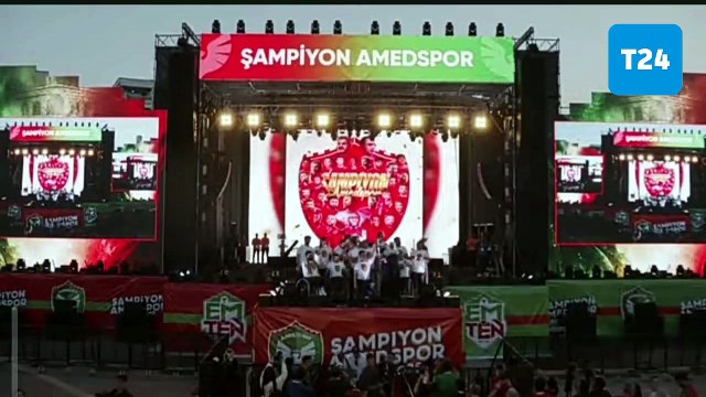 Amedspor şampiyonluk kupasını on binlerle kaldırdı: Lige renk katacağız
