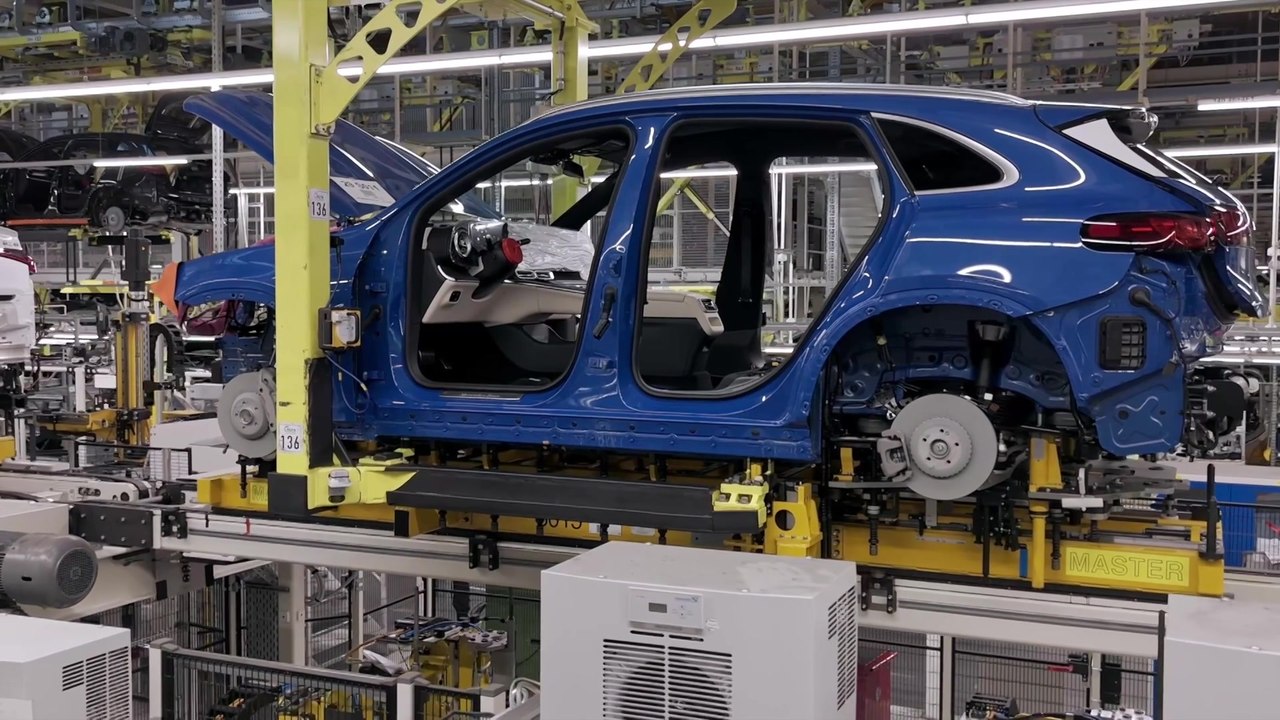 Insight Production GLC im Mercedes-Benz Werk Bremen - Integrierter Produktionsverbund für den elektrischen Antriebsstrang