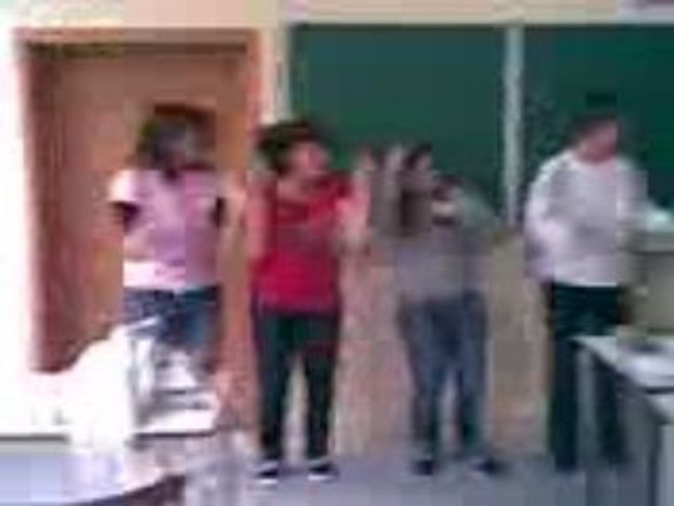 téte-épaule-genous-pieds-xD