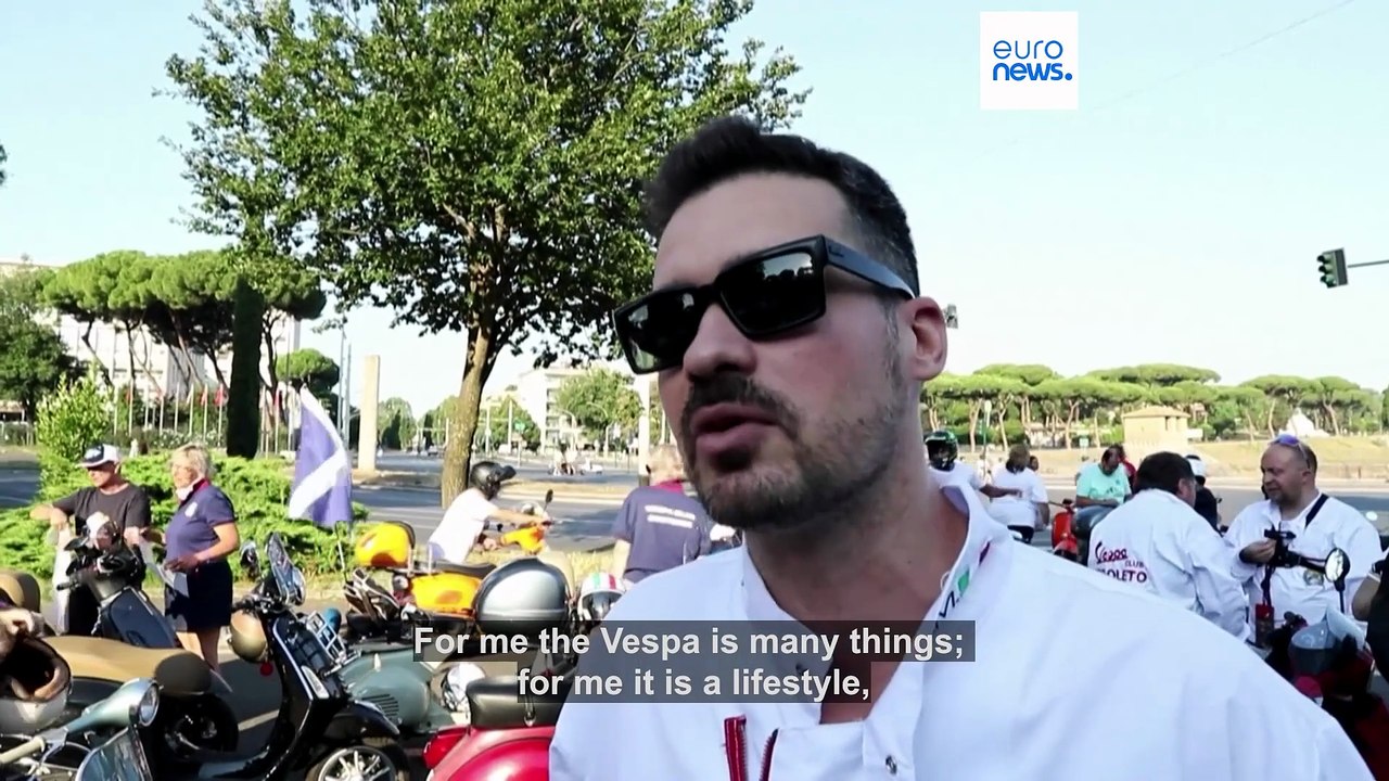 Vespa celebrates 80 years with a grand parade in Rome