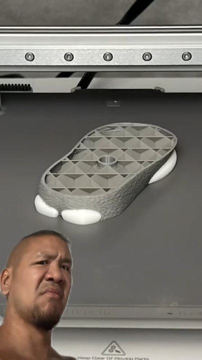 C’est quoi ce délire 😭 Qui s’est connecté à ma lumière 😂