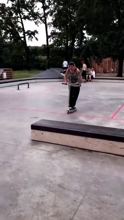 Scooter Trick Gone Wrong! | Epic Skatepark Fail & Crash