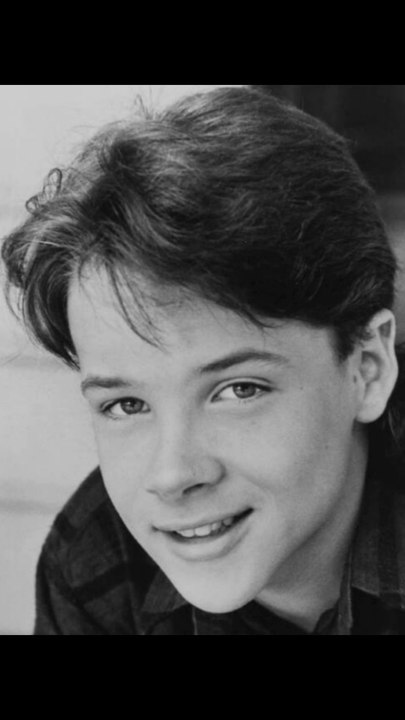 Does Actor Sean Phelan Resemble Juliette Lewis Or Tom Hanks? The Wonder Years