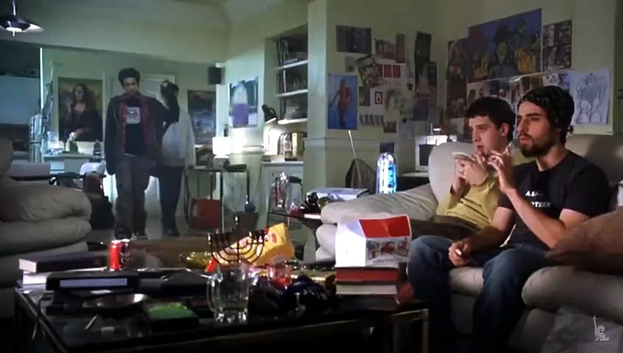 HAROLD ET KUMAR CHASSENT LE BURGER (2004) Bande Annonce VF - HD [Full Movie]