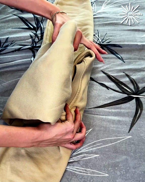 Master the art of folding clothes 🧼