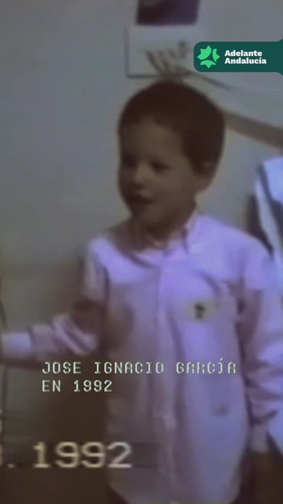 José Ignacio García interpretando de niño el himno de Andalucía