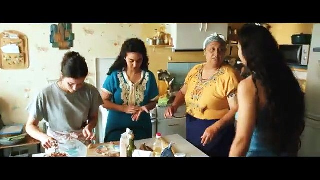 La hija pequeña - Trailer (VOSE)