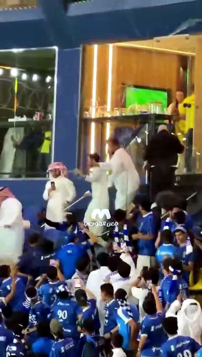 Shock in Arabia, Al Nassr-Al Hilal finisce in rissa sugli spalti: bastonate tra sceicchi e tifosi