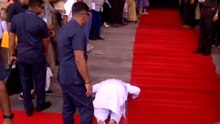 Suvendu Adhikari Bows at Assembly Steps Before Entering House | VIRAL