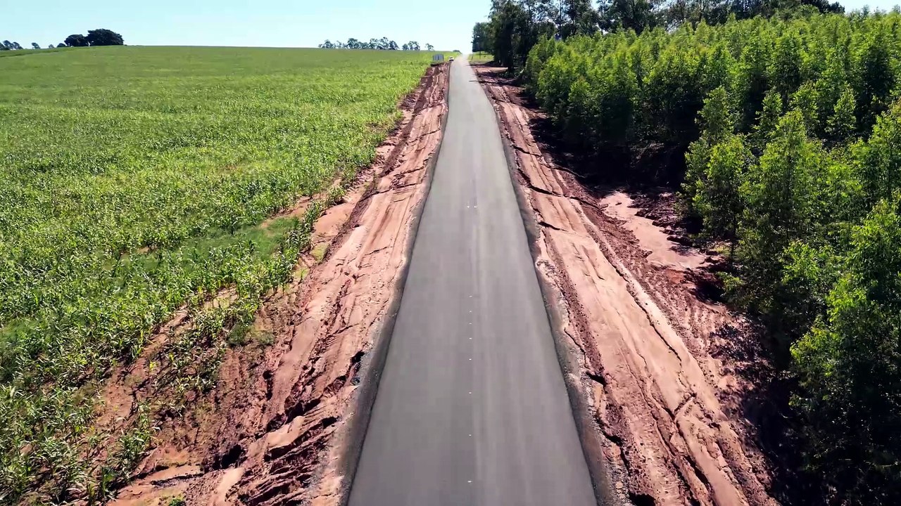 Ratinho Junior inaugura estrada rural de R$ 10,3 milhões em Francisco Alves nesta quinta