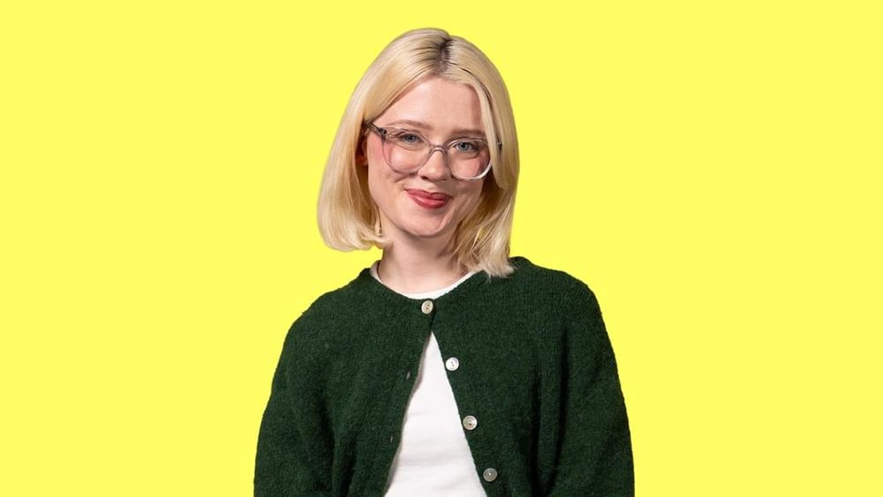 Maisie Peters “My Regards” Lyrics & Meaning | Genius Verified