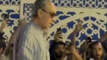 الفنان محمد أبو داود يؤدي واجب العزاء في الراحل عبد الرحمن أبو زهرة