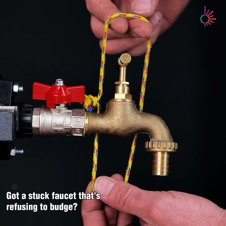Fixing a stuck faucet? Try this quick hack! 🚰
