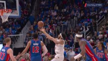 Allen finishes in style after Harden bounce assist