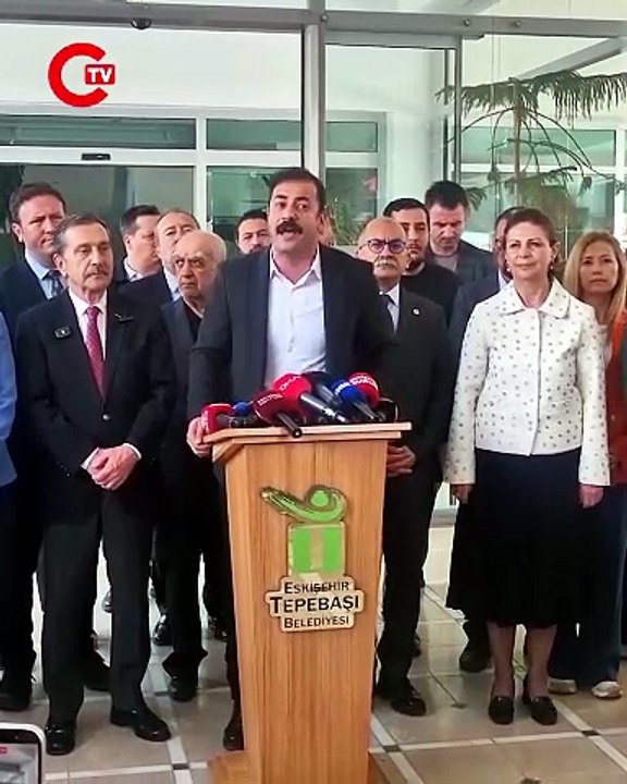 CHP Eskişehir İl Başkanı Yalaz'dan Tepebaşı Belediyesi personeline yönelik operasyon açıklaması Gözaltına alınan arkadaşlarımız, daha önce bu dosya kapsamında ifade vermiş kişilerdir