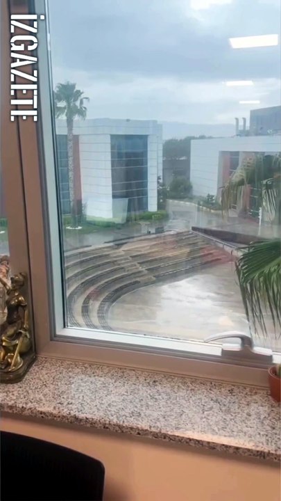 İzmir’de hortum paniği!