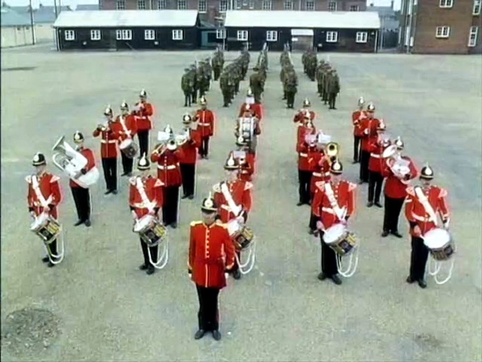 Blackadder S04E01 Captain Cook