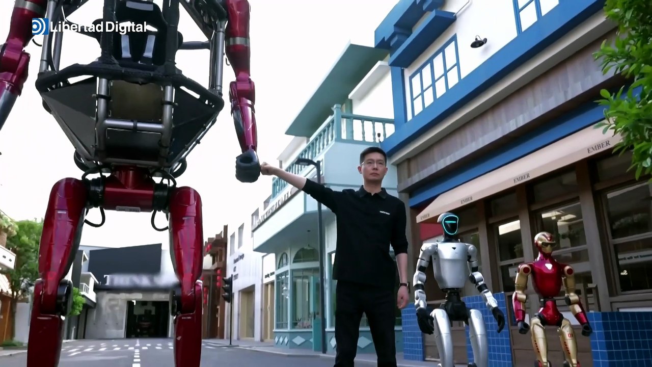 China presenta el primer 'transformer' real