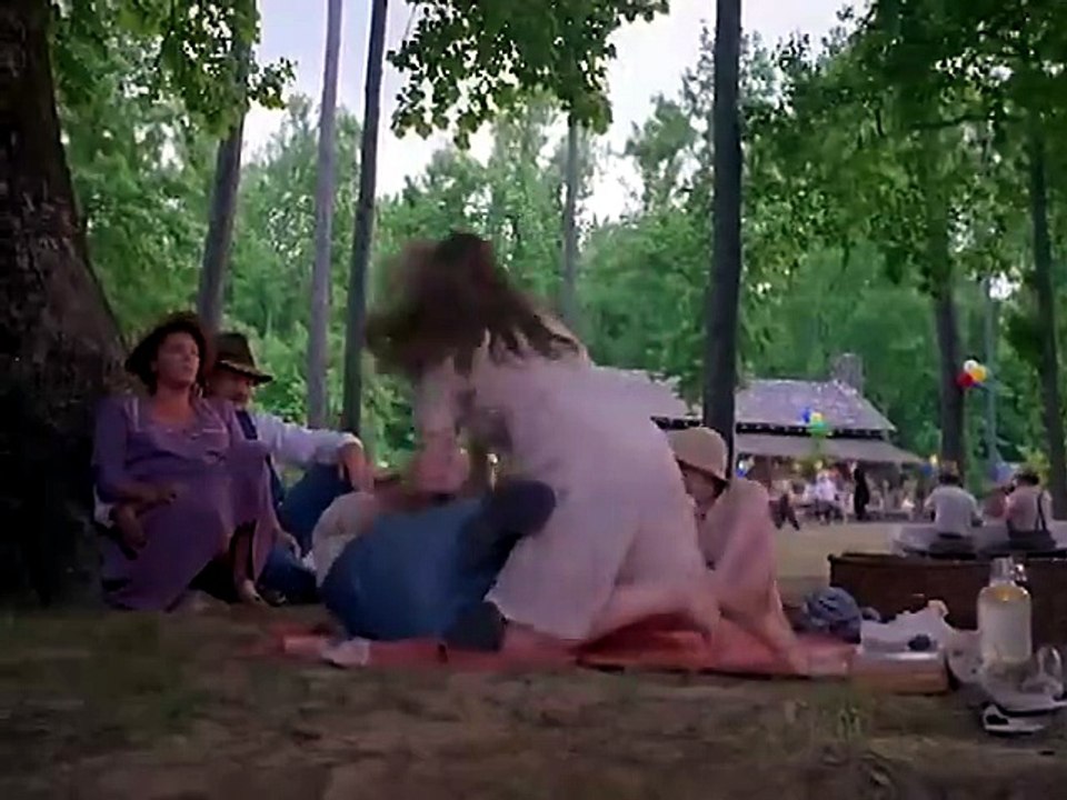 1993 Scattered Dreams FULL HOT MOVIE Tyne Daly  Alicia Silverstone  Sean Bridgers - Grapevine Documentaries (480p, h264, youtube) [Full Movie]