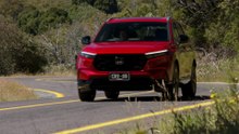 Honda CR-V Driving in Australia