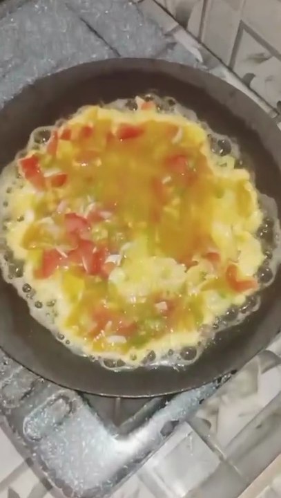 The Perfect Quick Omelette! 🍳 | My Daily Breakfast Routine | Chasing Life#shorts
