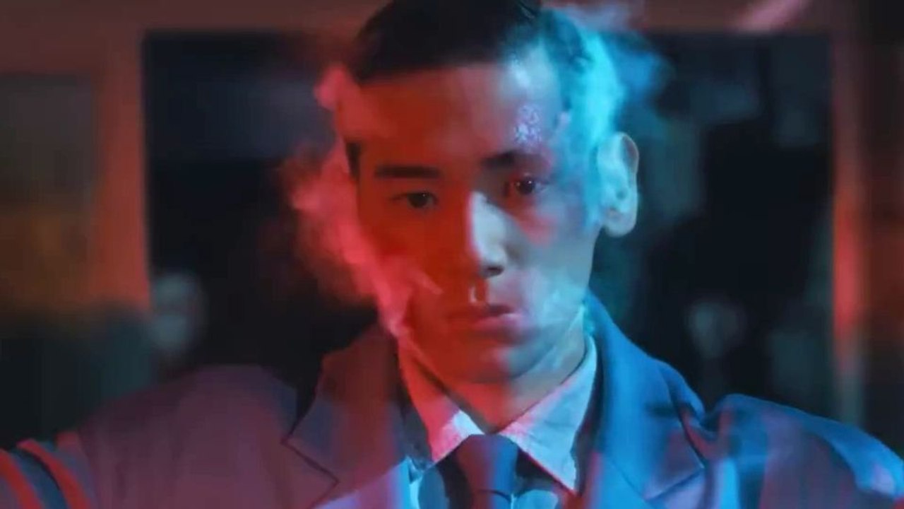 Human Vapor Trailer (2) OmeU