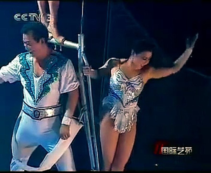MAGNIFIQUE !!! "Gymnastes de haut niveau !!!"