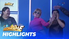 It’s Showtime: Madlang audience, napansin ang cool mom outfit! (Laro, Laro, Pick)