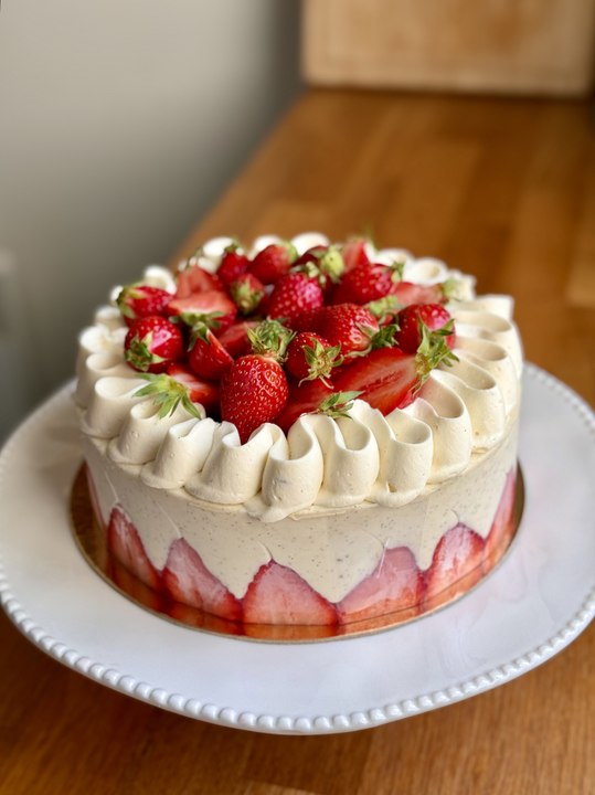 La Meilleure Recette de Fraisier 🍓 | Diplomate Vanille, Pain de Gênes, Confit Fraise, Praliné