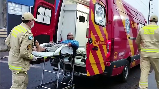 Motociclista tem lesão no ombro após colisão com carro no Bairro Brasília