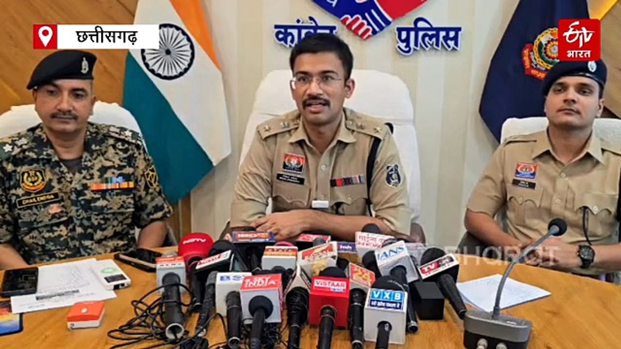 कांकेर में माओवादियों का भारी डंप बरामद, 50 से अधिक हथियार, गोला बारूद और आईईडी मिले