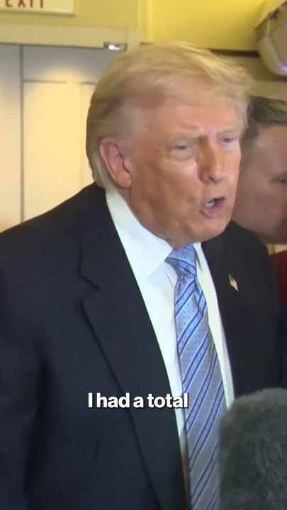 NYT reporter awkwardly grins as Trump accuses him of treason