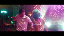 People We Meet on Vacation Bande-annonce (RU)
