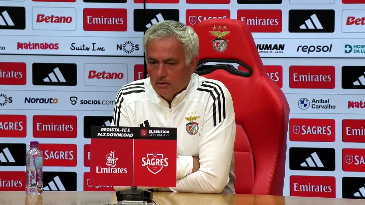 José Mourinho niega pláticas con el Real Madrid