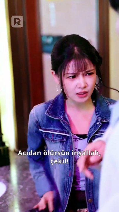 9 - Dört Kadını Diz Çöktüren Adam