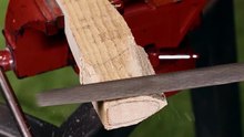 The making of a wooden axe handle🤗