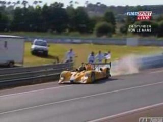 Crash de la Lola AER (Amanda Stretton) 19