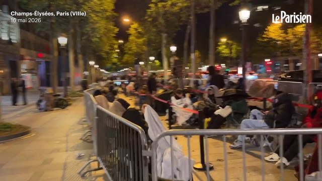 Pourquoi des centaines de personnes campent depuis plusieurs jours devant des magasins Swatch