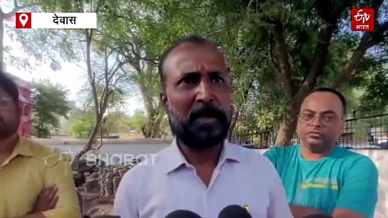 देवास में ब्रांडेड कंपनी के नाम से नकली कीटनाशक की पैकेजिंग, लाखों रुपए की दवाइयां जब्त