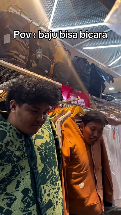 BAJU BISA BICARA