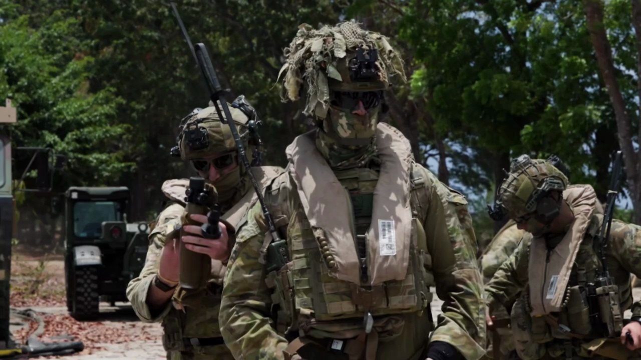 Epic Jungle Survival & Defensive Ops | Australian, NZ & Philippine Forces B-Roll