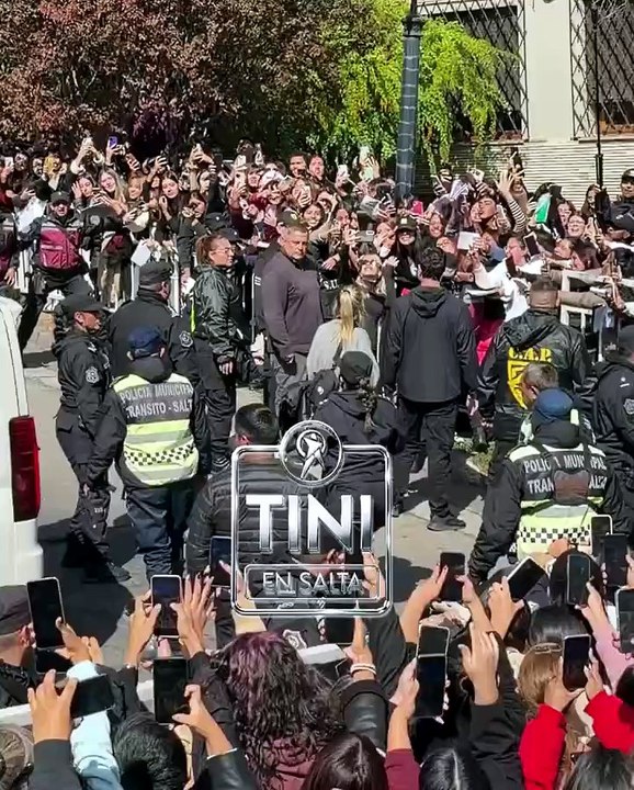 TINI HIZO ESTALLAR A SUS FANS