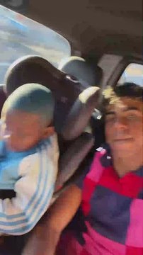 La ÚLTIMA de LAMINE YAMAL en redes: ¡su hermano pequeño aparece con el pelo azul!