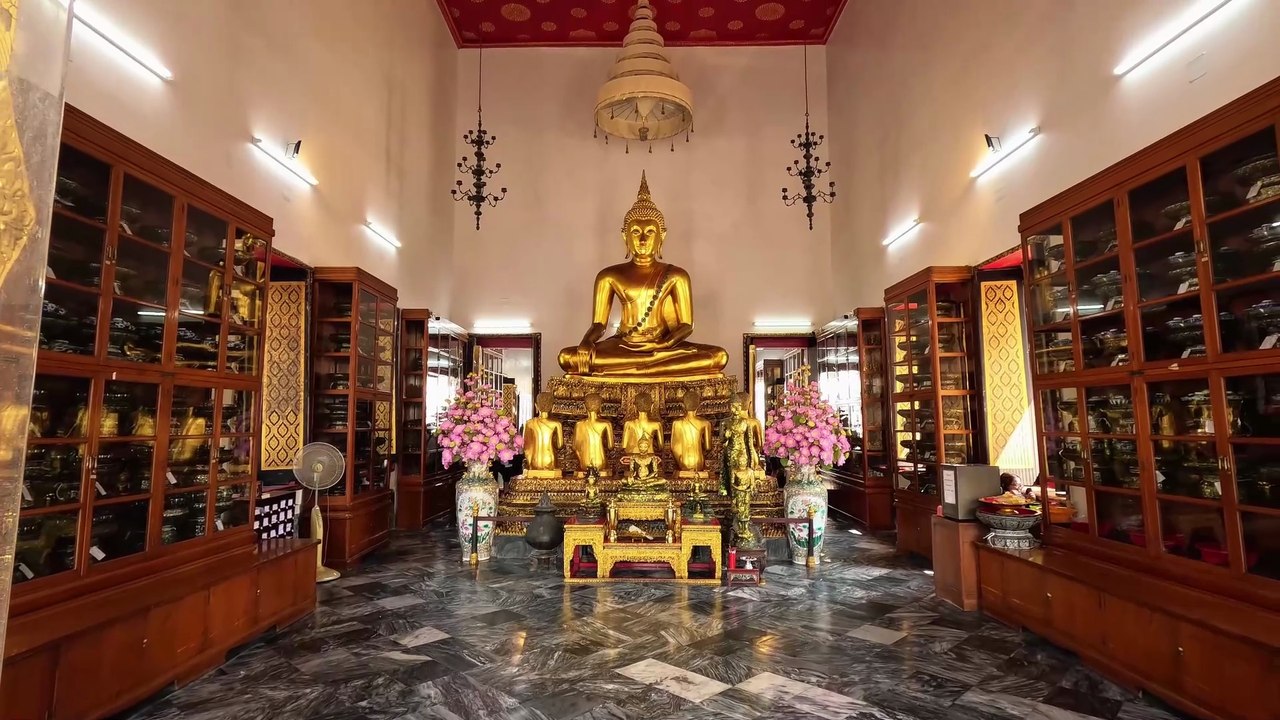 wat-pho-temple-bangkok-4k.mp4