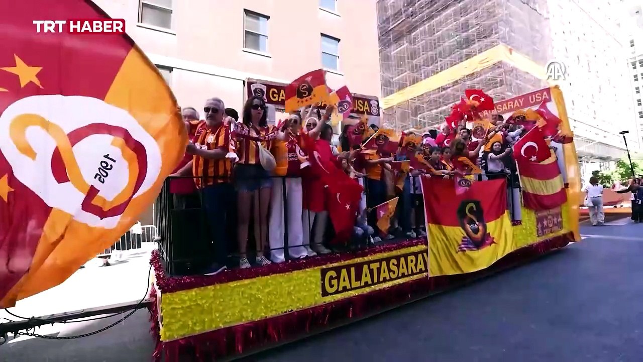 New York'ta 43. Türk Günü Yürüyüşü coşkuyla kutlandı