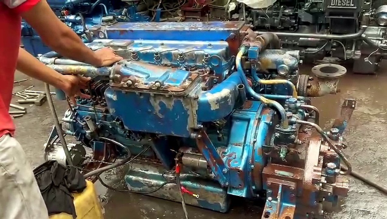 NISSAN FD6 ( 175 HP / 2700 RPM )