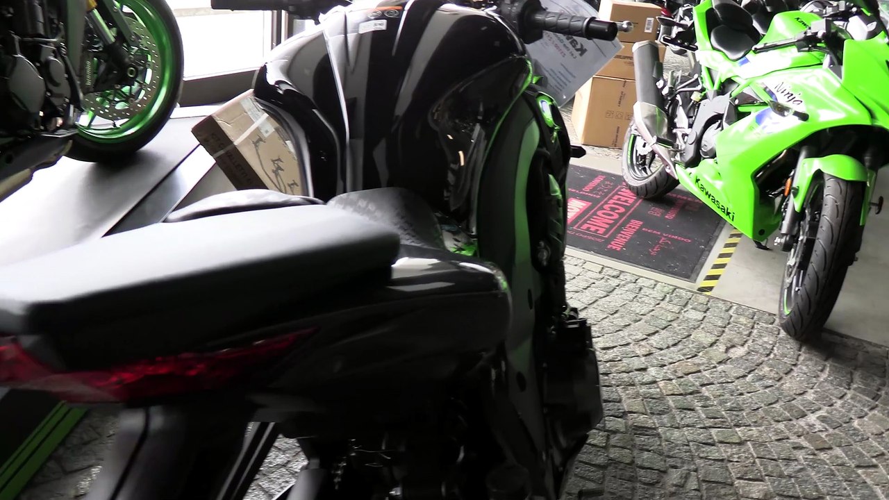 KAWASAKI Z 1100 Z SE NEW MODEL FOR SALE BY ZANARDI MOTO RIVOLTA CREMONA