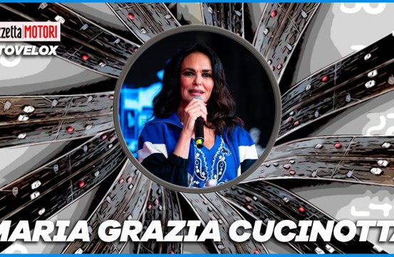 Maria Grazia Cucinotta: Alla guida di un motoscafo in 007 e di supercar sui set, ma non ho la patente