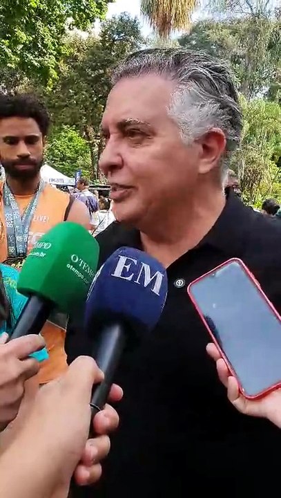 "Maratona veio para ficar", afirma prefeito de BH